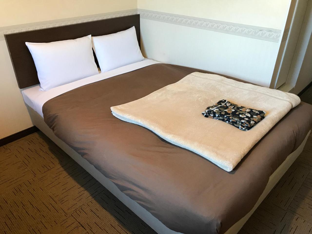 Conbini Ayersrockhotel Sendaitagajo מראה חיצוני תמונה