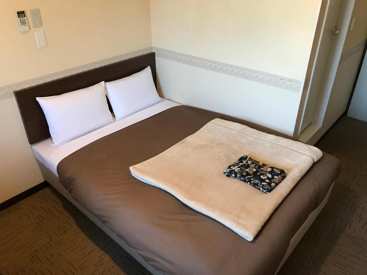 Conbini Ayersrockhotel Sendaitagajo מראה חיצוני תמונה